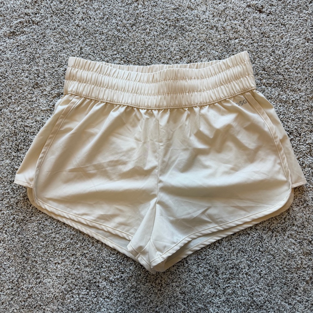 DSG Women's 3" High Rise Waistband Stride Shorts Light Sand Size Medium